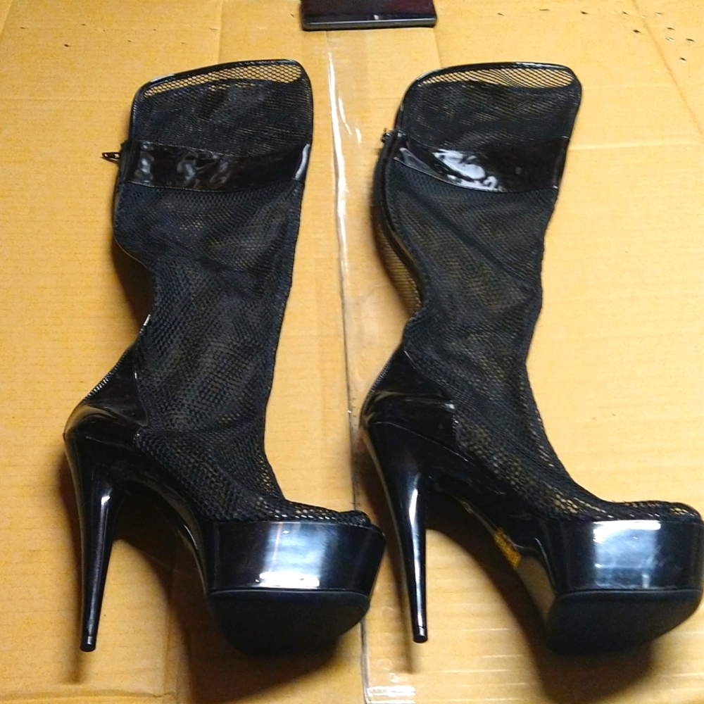 Ellie Women's Black Fish net over the knee  black boots size 7